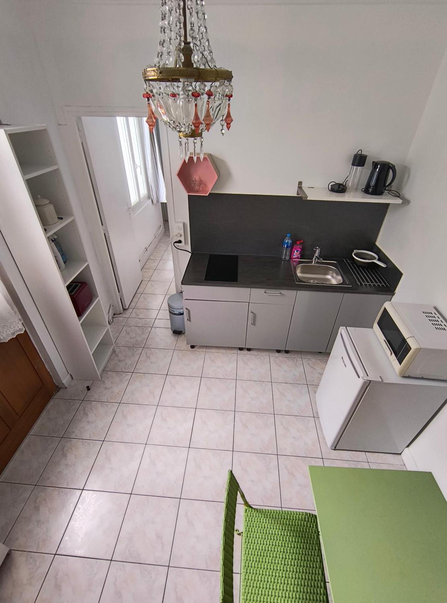 Apartment Jolie Maison Tres Bien Place